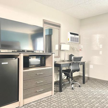 Days Inn & Suites By Wyndham Spokane Exteriér fotografie