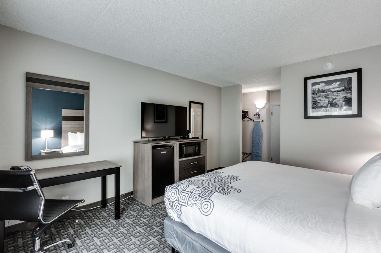 Days Inn & Suites By Wyndham Spokane Exteriér fotografie
