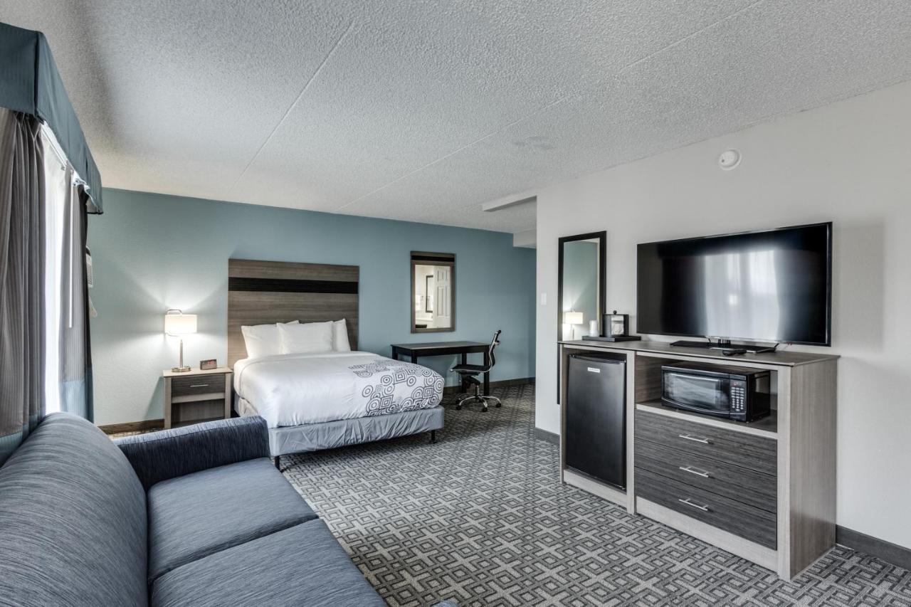Days Inn & Suites By Wyndham Spokane Exteriér fotografie