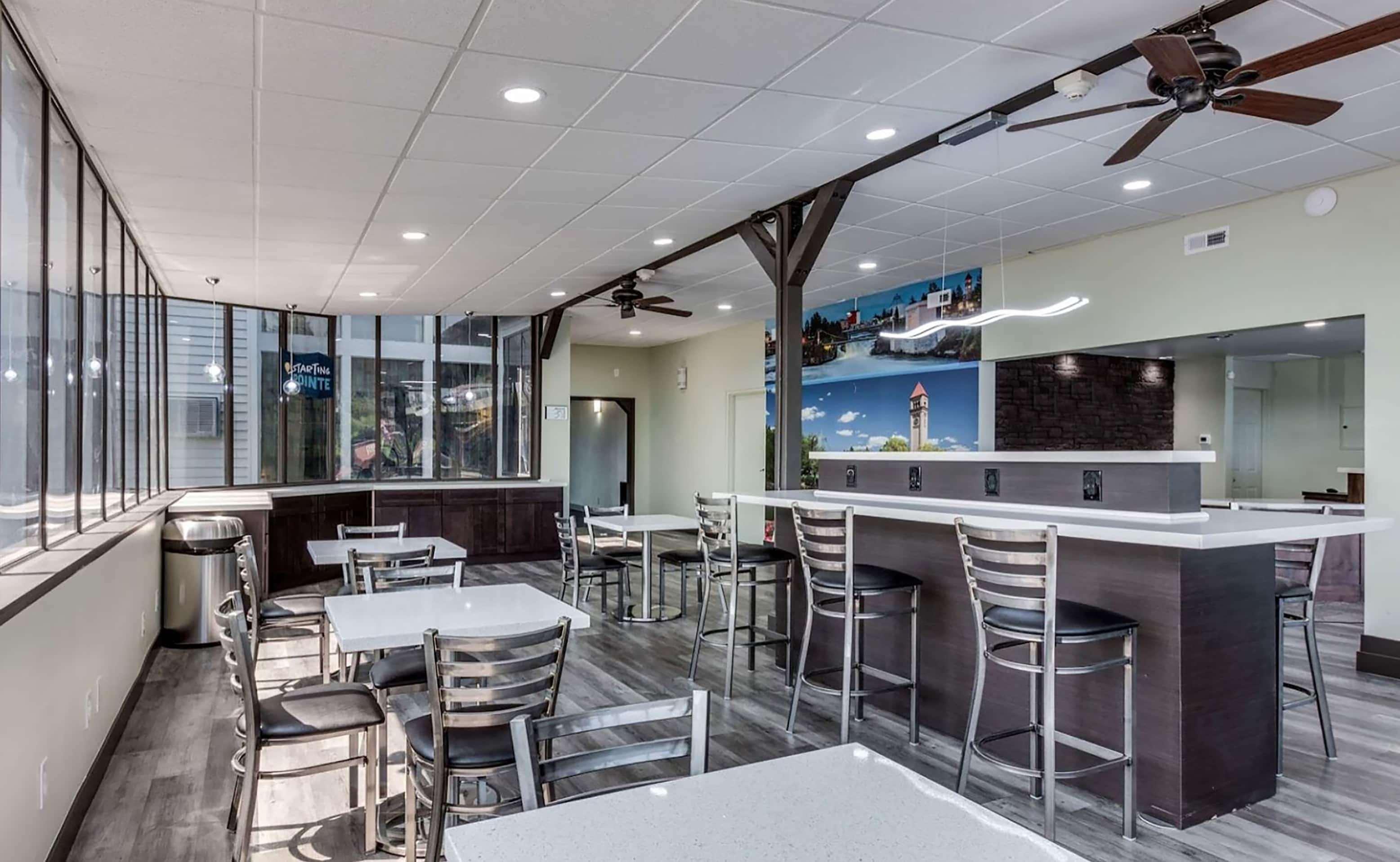 Days Inn & Suites By Wyndham Spokane Exteriér fotografie